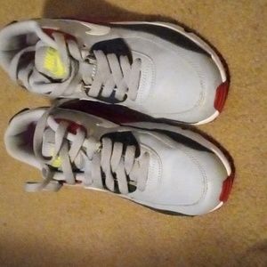 Kids air max